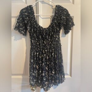 Free People Off the shoulder